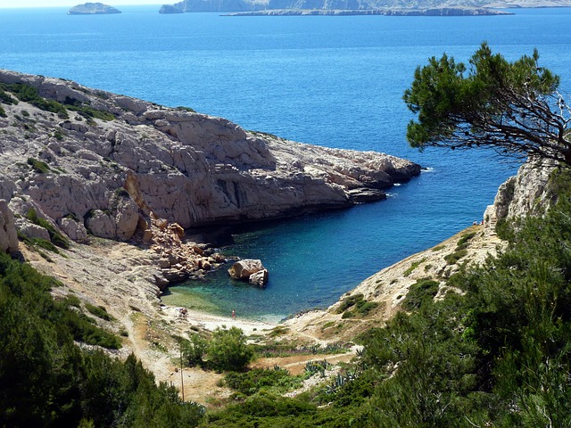 Marsiglia cala Parco Naturale dei Calanchi