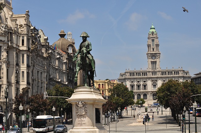 Piazza a Porto in Portogallo