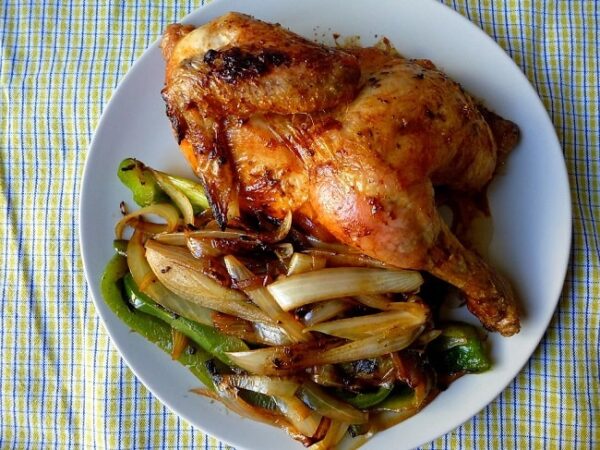 pollo asado con verdura salteada